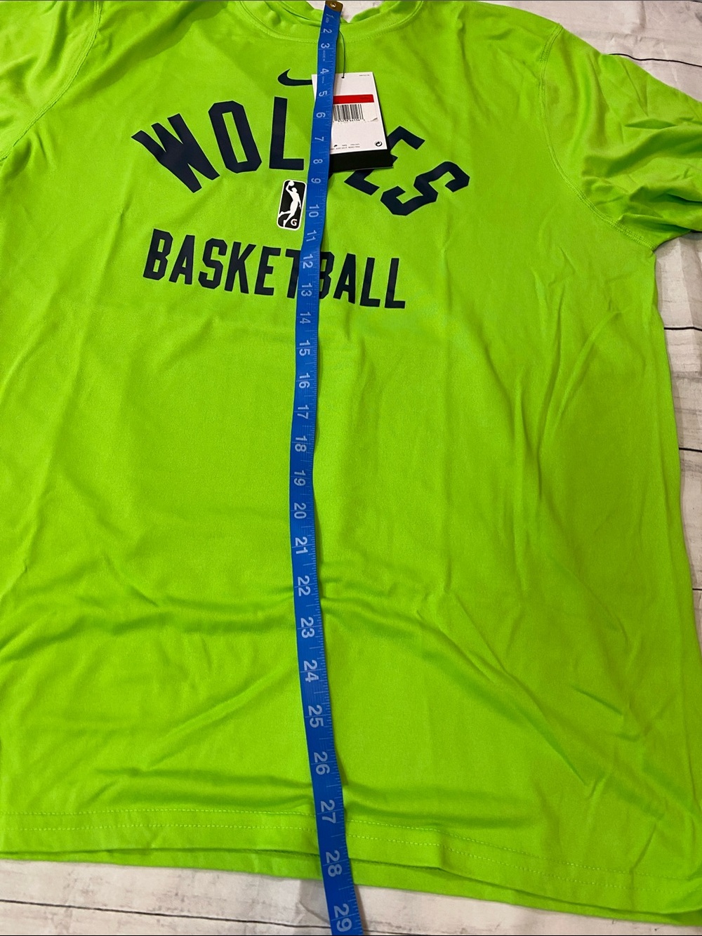 Nike Wolves Basketball Dri-FIT T-Shirt Men’s Large Volt Green NWT - Picture 9 of 11